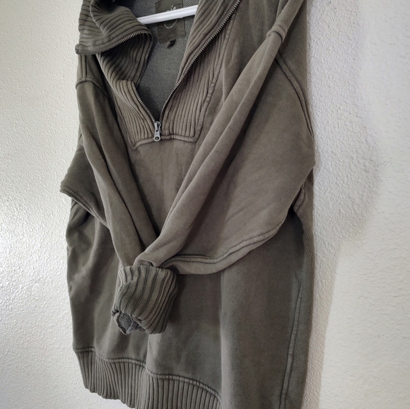 Sold Aerie zip up - Picture 4 of 8